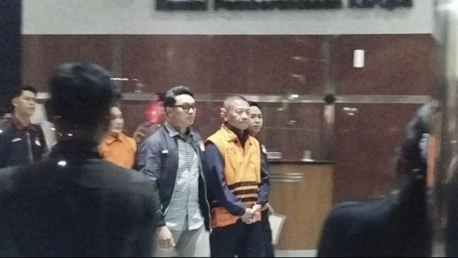 OTT KPK di Tulungagung: Pejabat Resah, Ajudan Bupati Diduga Tagih Uang Berkala