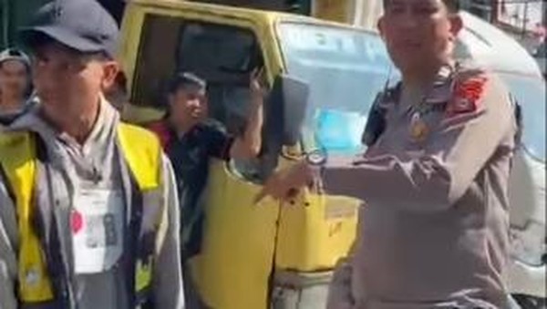 Jukir PD Parkir Ngamuk, Mobil Digembok Dishub
